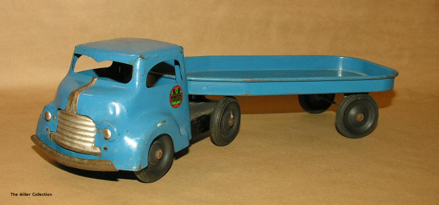 Minnitoy Old-Cab Flatbed Truck