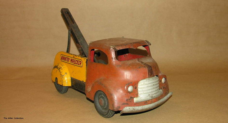 Minnitoy Old-Cab Wrecker
