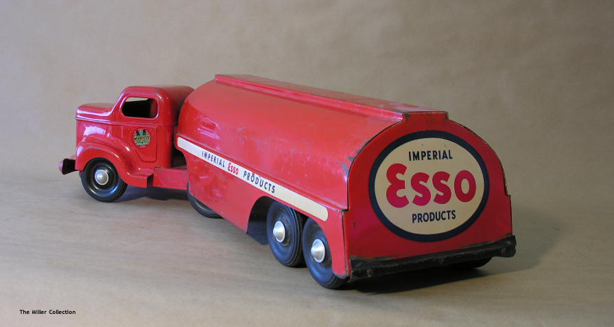 Minnitoy Esso Tanker